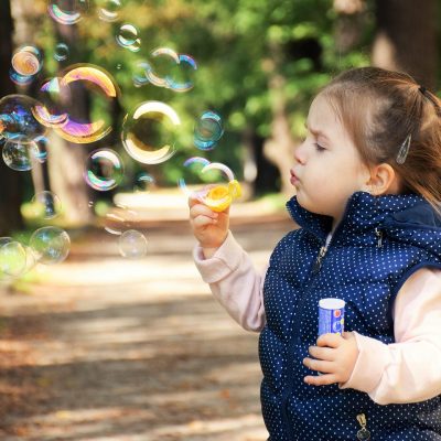 kid, soap bubbles, girl, child, fun, childhood, playing, bubbles, little girl, portrait, play, girl portrait, girl, girl, girl, child, child, child, child, child, fun, bubbles, play-1241817.jpg